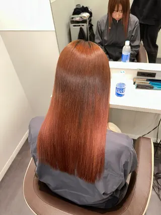 セミロング カラー 美髪特化✨ 伊織✨縮毛矯正✨のヘアスタイル