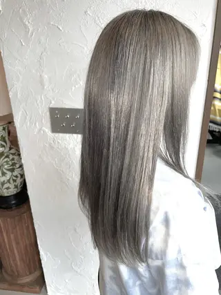 ロング 清水 美雪のヘアスタイル