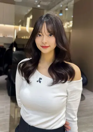 ロング カラー 顔周り/韓国レイヤー /髪質改善/小原幹太のヘアスタイル