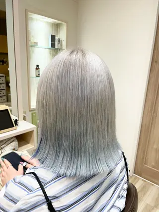 ミディアム カラー 🌈派手髪ハイトーン 🌈鈴木亮太🌈のヘアスタイル