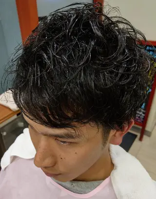 ミディアム パーマ 渡邉 直登のヘアスタイル