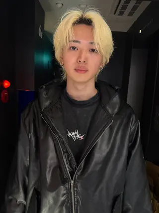 ショート カラー ブリーチ特化酒井竜也 竜也のヘアスタイル