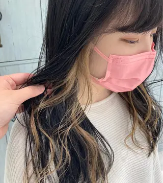 セミロング カラー 中川 茜里のヘアスタイル