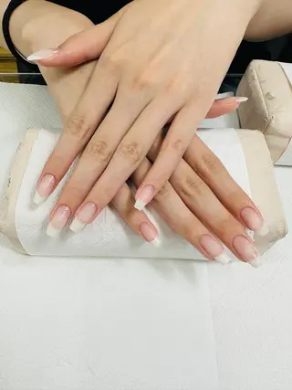 ネイル 🎠きしもと あずさ⛱のネイルデザイン