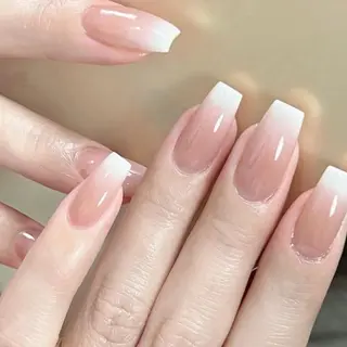 ネイル Camellia 長さだし& デザインのネイルデザイン
