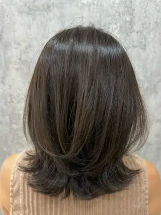 ミディアム 髪質改善×白髪ぼかし 美容師✂️武澤龍賀のヘアスタイル