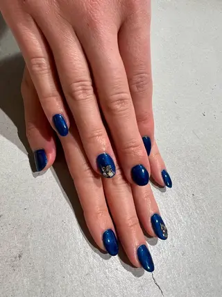 ネイル zir  nail 🕊️💗RIOのネイルデザイン