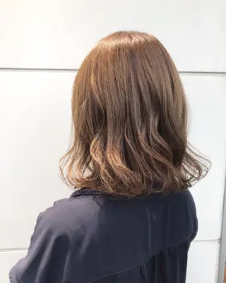ショート カラー 嶋佐 昌大 シマサマオのヘアスタイル