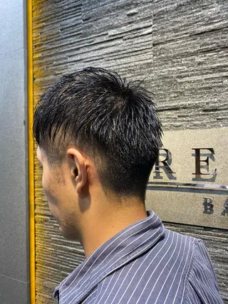 ショート 土井 康永のヘアスタイル