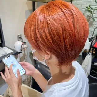 ショート UMEDA FIGAROのヘアスタイル