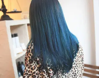 ロング カラー 新生活応援★半額/ 25歳以下　“内間”のヘアスタイル