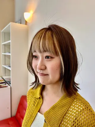 ミディアム PazRood 山下のヘアスタイル