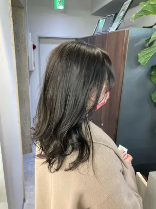 ミディアム カラー ブリーチ&似合せボブ 田中寛十のヘアスタイル