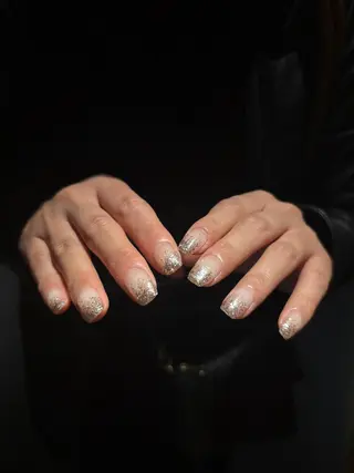 ネイル WHITE NAIL 難波店 YUMAのネイルデザイン