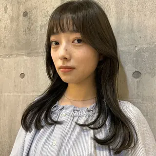 ロング 比嘉 陽のヘアスタイル