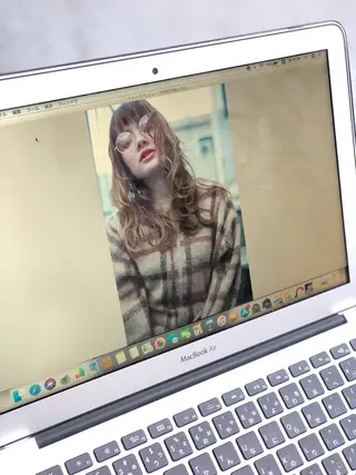 ミディアム カラー パーマ ヘアアレンジ メンズ キッズ ネイル マツエク・マツパ premier modelsのヘアスタイル