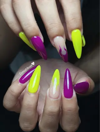 ネイル CoMo Nailのネイルデザイン