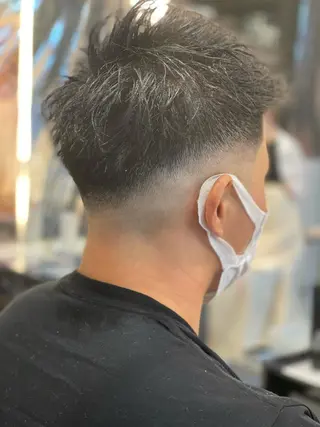 ショート パーマ メンズ メンズヘア特化 崎田 成人のヘアスタイル