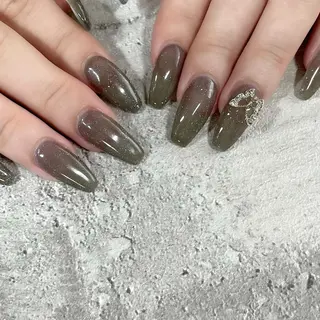 ネイル 東 千夏のネイルデザイン