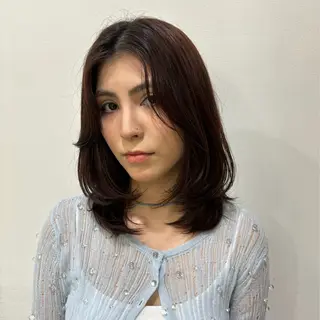 ミディアム 🎀レイヤー/ カラー🐕🦺anのヘアスタイル