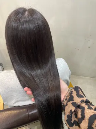 ロング 伊藤 実悠/豊橋/ 髪質改善カラーのヘアスタイル