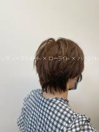 ショート カラー やまこし 美裕樹のヘアスタイル