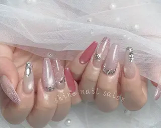 ネイル shineジェル& チップ長さだしのネイルデザイン