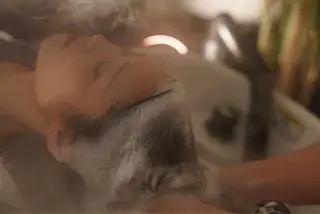 セミロング 前田 梨沙のヘアスタイル