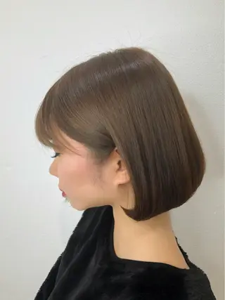 ショート カラー 上田 篤史のヘアスタイル