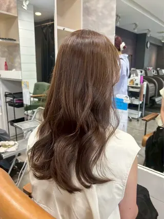 カラー ハイトーンカラー✨ 慶田玲和のヘアスタイル