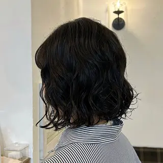ミディアム パーマ 水谷 優華のヘアスタイル
