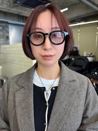 ショート カラー BELLA阿部野 TOMOMIのヘアスタイル
