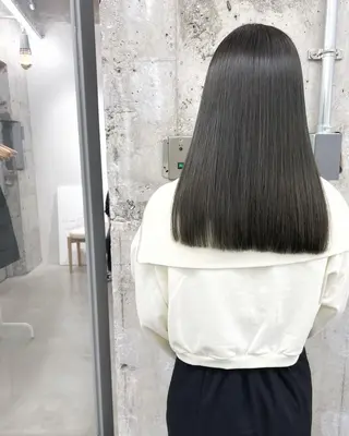 セミロング カラー パーマ ヘアアレンジ ヘアケア特化型サロン newi 梅田のヘアスタイル