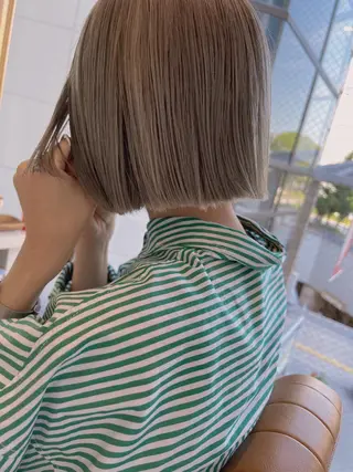 ショート BRIDGE あきらのヘアスタイル