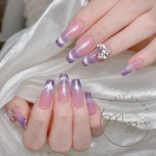 ネイル Maggie Nail🦩のネイルデザイン