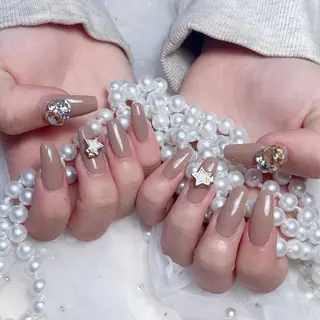 ネイル Maggie Nail🦩のネイルデザイン
