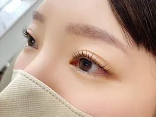 マツエク・マツパ HARP 🌿 JURIの眉毛・アイブロウイメージ