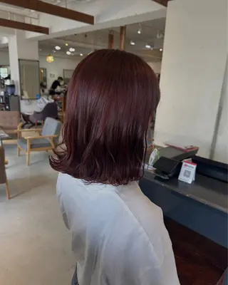 ミディアム カラー 門手 菜々子のヘアスタイル