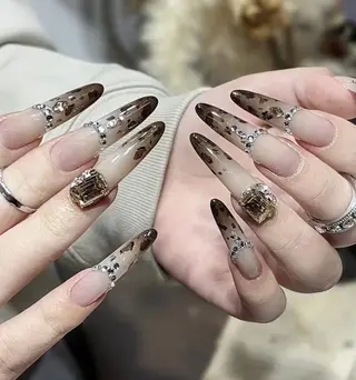 ネイル Molly _nailのネイルデザイン