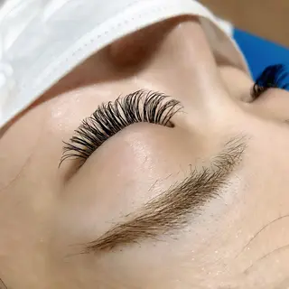 マツエク・マツパ まつげ屋さんLAPU AYAKAのマツエク・マツパデザイン