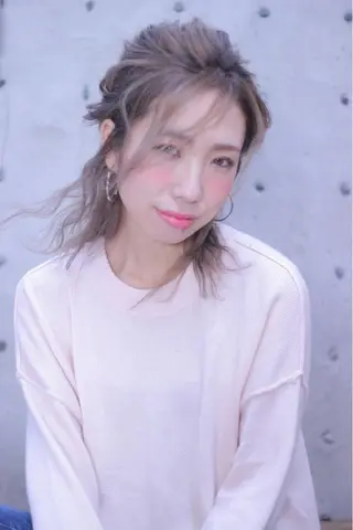 ミディアム カラー ヘアアレンジ 及川 光のヘアスタイル