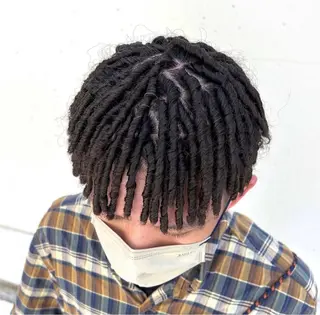 ミディアム コーンロウ／ドレッド 浅賀晟弥のヘアスタイル