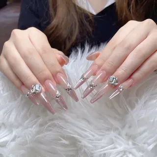 ネイル ENsalon Takareiのネイルデザイン