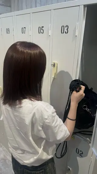 ミディアム 中村 日向のヘアスタイル