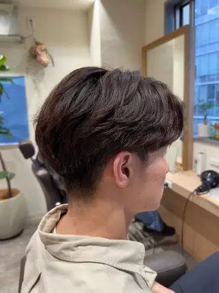 ショート パーマ メンズ 【メンズパーマ】比嘉 啓人のヘアスタイル