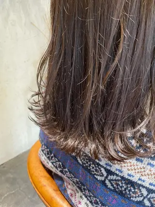 セミロング ナギサ/ 大分森町のヘアスタイル
