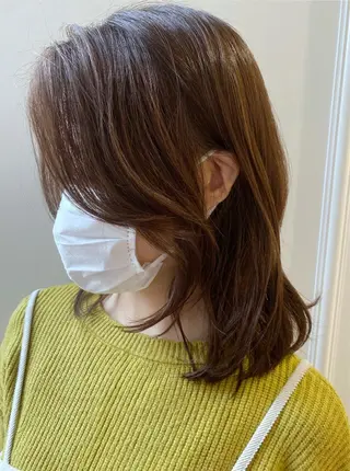 ロング カラー 小顔レイヤー/ ベージュ🤍Rieのヘアスタイル