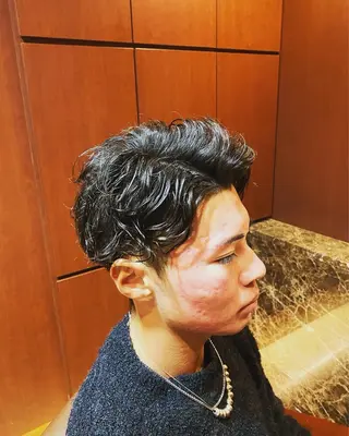 ミディアム 北川 竜也のヘアスタイル