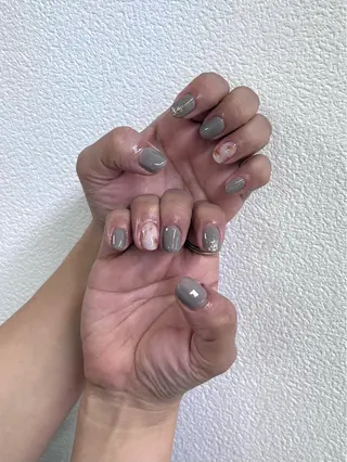 ネイル TRU🩷 トモミのネイルデザイン