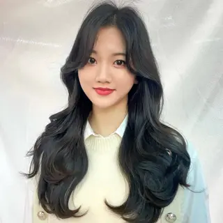 セミロング 韓国特化🇰🇷 エクステのヘアスタイル